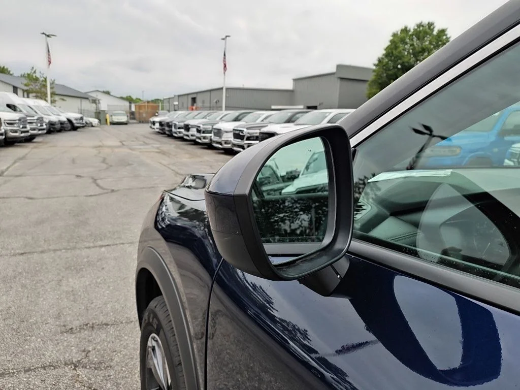 Used 2025 Blue Nissan SV image 13