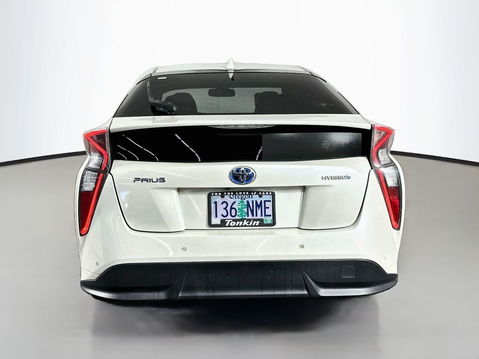 Used 2016 Blizzard Pearl Toyota Four Touring image 6