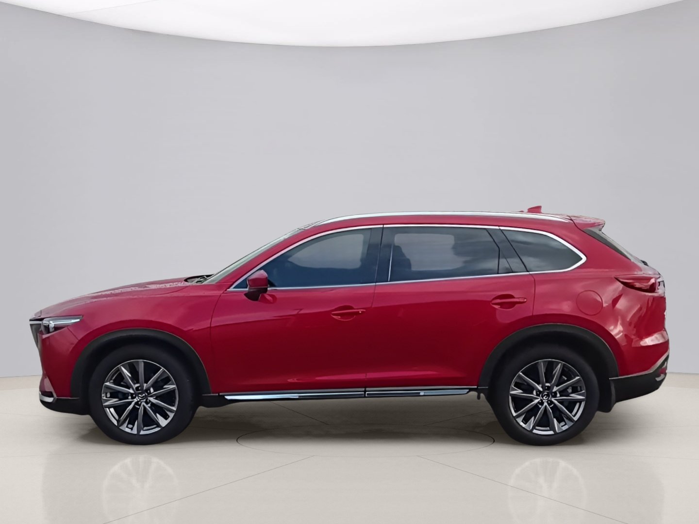 Used 2017 Red Mazda GRAND TOUR image 2