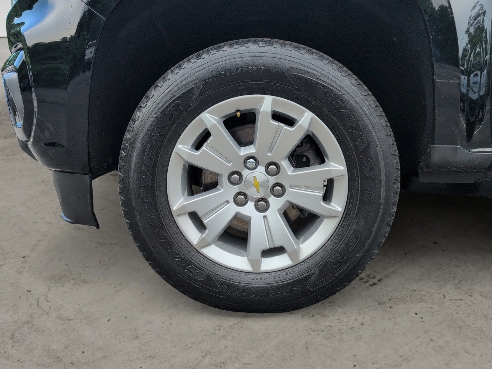 Used 2022 Black Chevrolet 2WD LT image 24
