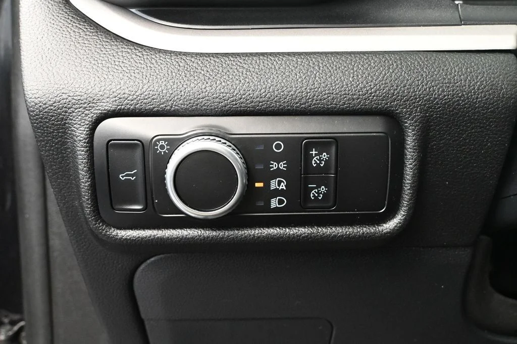 2023 Ford Explorer XLT - Photo 30