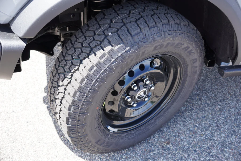New 2026 Avalanche Gray Ford Big Bend image 9
