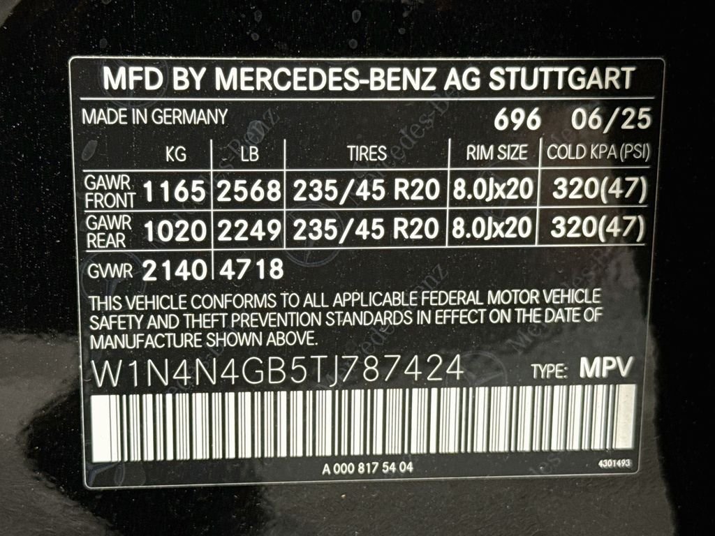 Used 2026 Black Mercedes-Benz GLA 250 image 32
