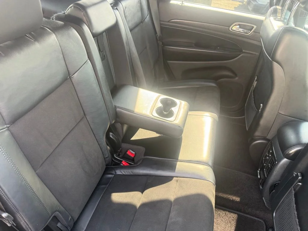 Used 2018 Gray Jeep Altitude image 49
