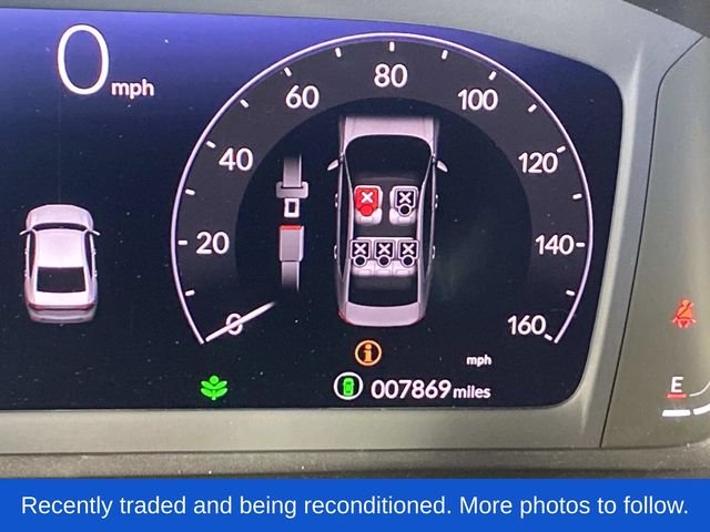 Used 2025 Silver Honda LX image 18