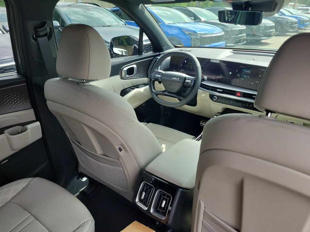 New 2026 Cityscape Green Kia X-Line SX Prestige AWD image 13