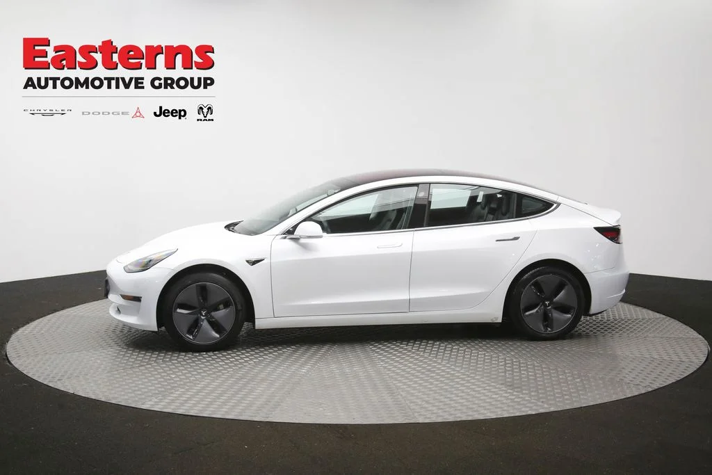 Used 2018 White Tesla Long Range image 53