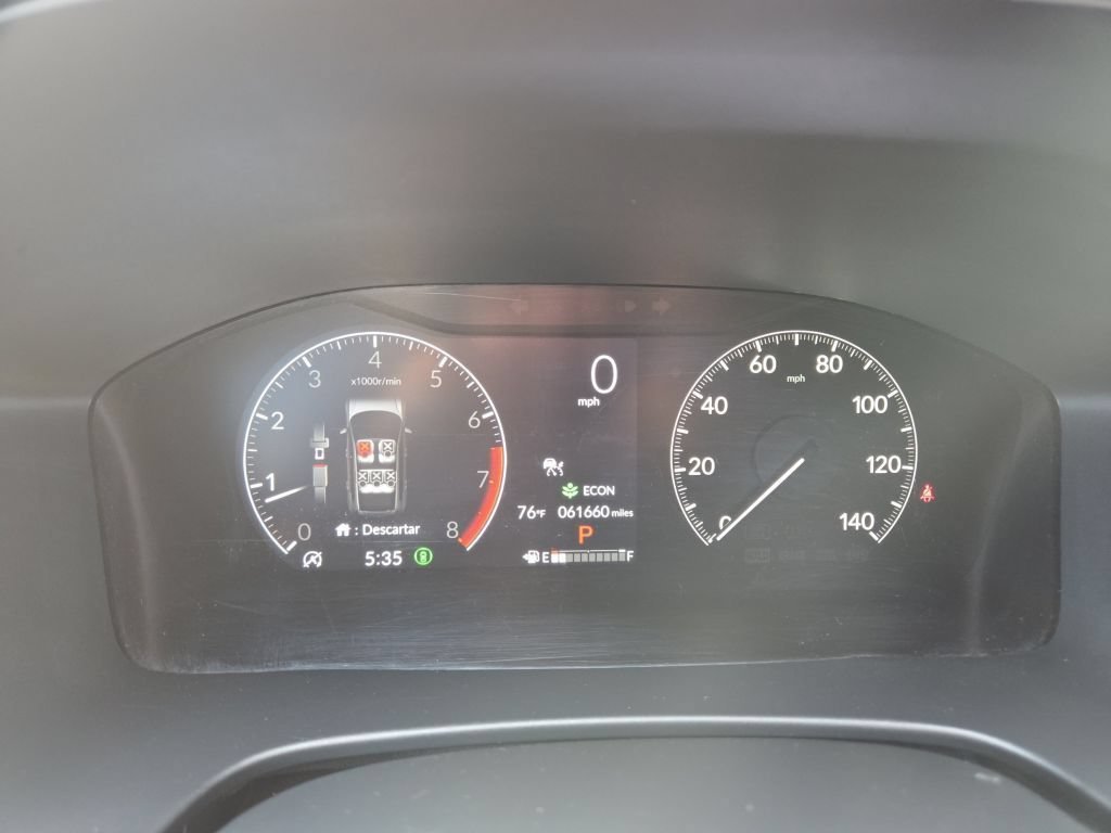Used 2024 sparkle silver metallic Honda EX image 35
