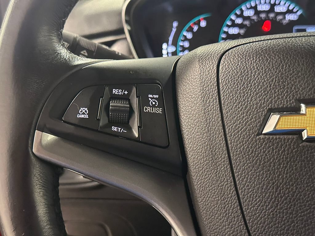 Used 2022 Crimson Metallic Chevrolet LT image 34