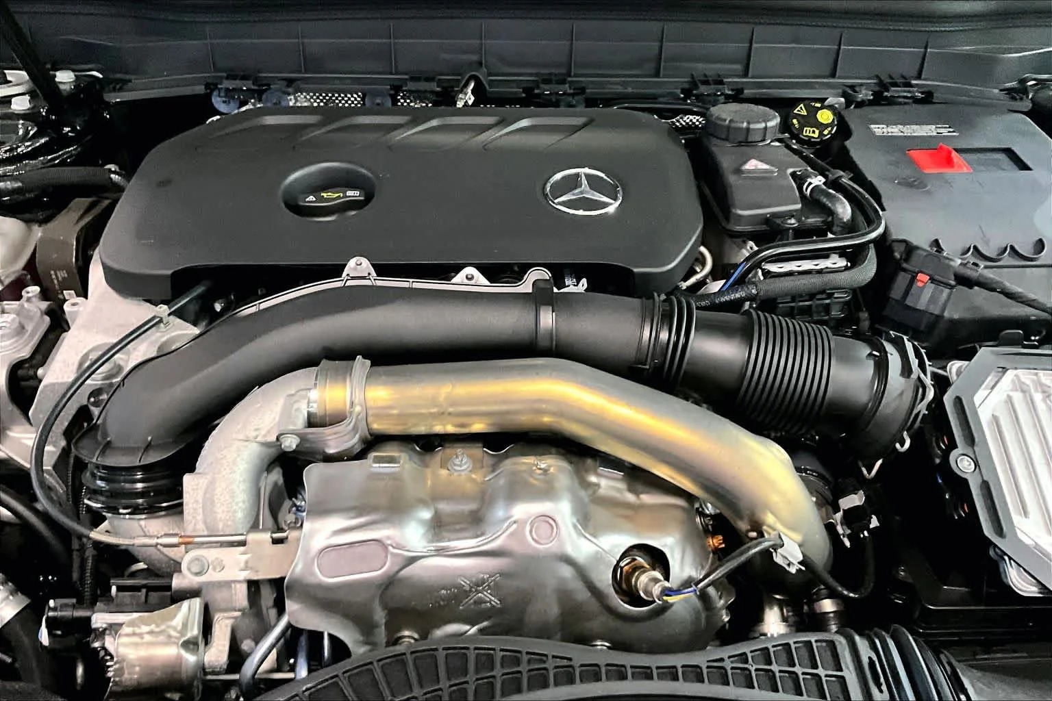 New 2026 Night Black Mercedes-Benz GLB 250 image 15
