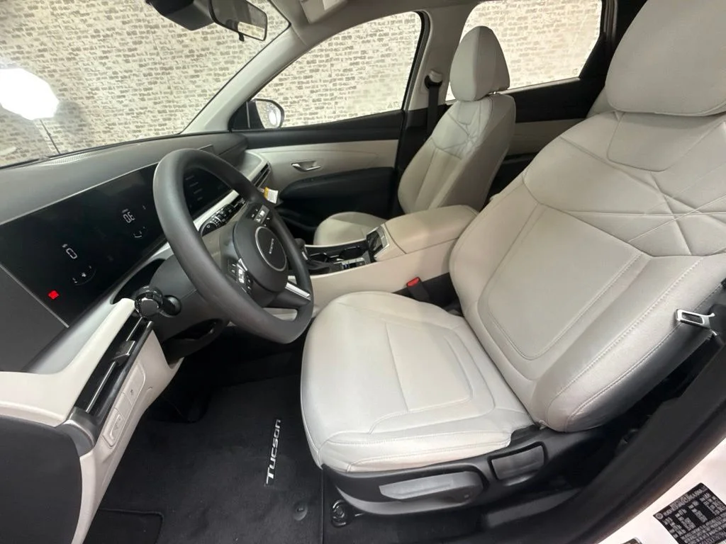 New 2026 Serenity White Pearl Hyundai SE image 23