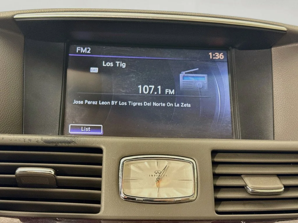 Used 2015 Black INFINITI 3.7 image 17