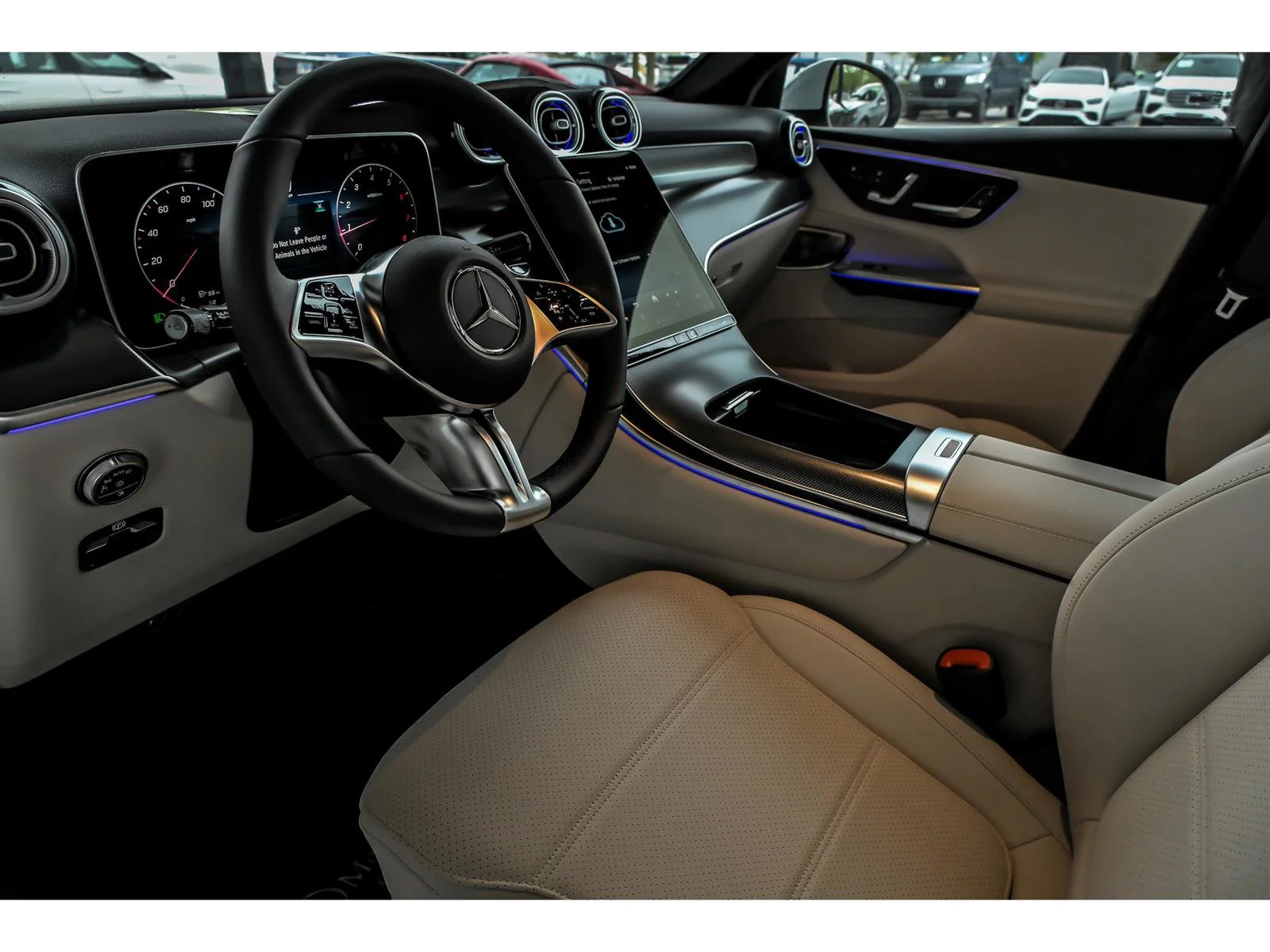 New 2026 MANUFAKTUR Moonlight White Metallic Mercedes-Benz GLC 300 image 53