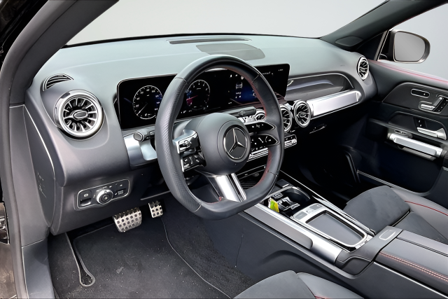 Used 2024 Black Mercedes-Benz GLB 250 image 14