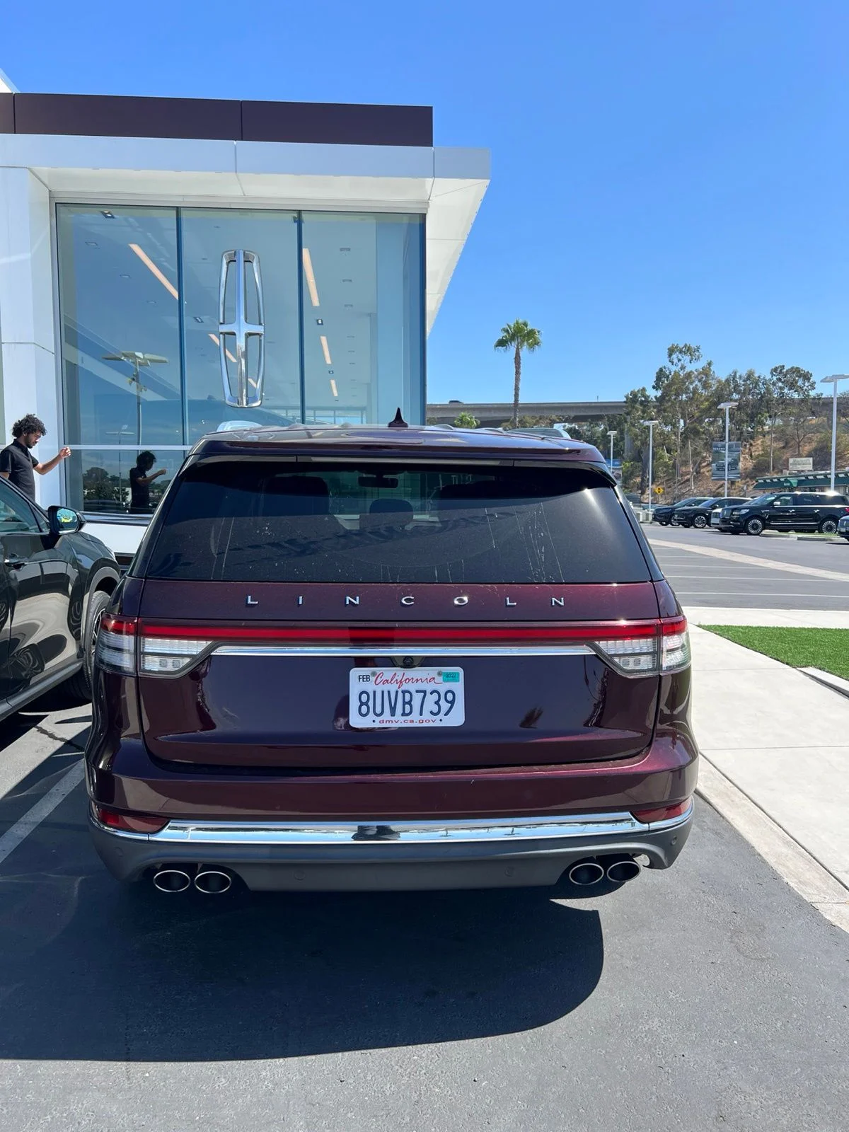 Used 2020 Red Lincoln Reserve image 7