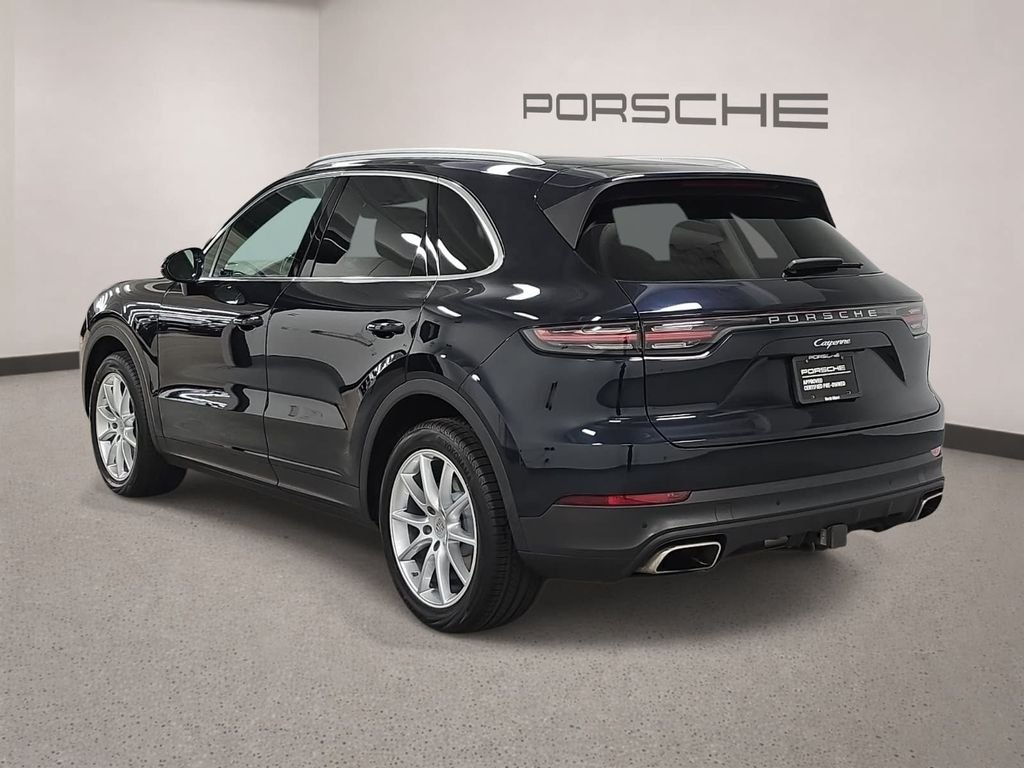 Certified Used 2023  Porsche Base image 3