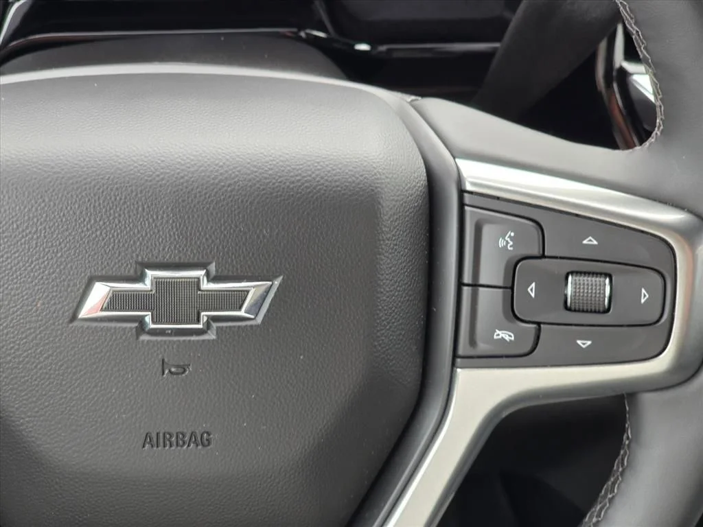 Used 2025 Gray Chevrolet RST image 16