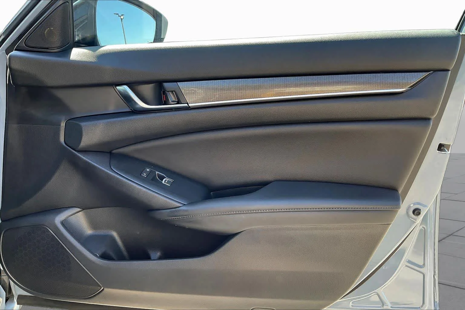 Used 2022 Sonic Gray Pearl Honda Sport SE image 22