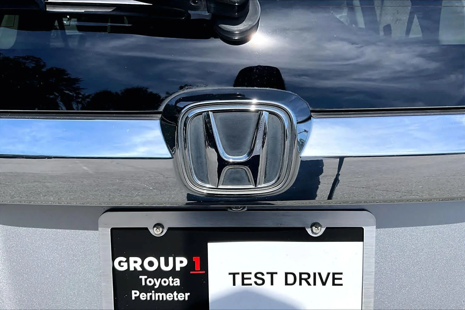 Used 2015 Alabaster Silver Metallic Honda EX-L image 30