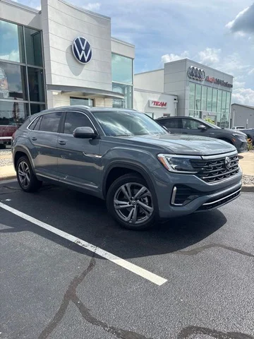 2024 Volkswagen Atlas Cross Sport 2.0T SEL R-Line