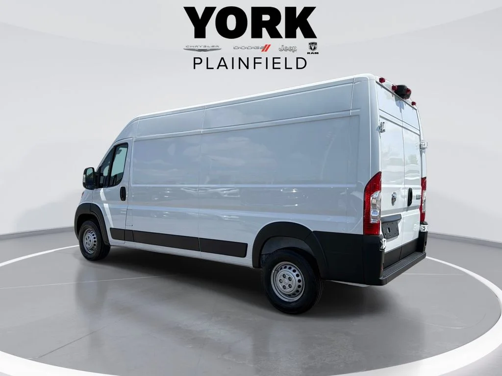 New 2026 Bright White Clear-Coat Exterior Paint RAM High Roof image 7