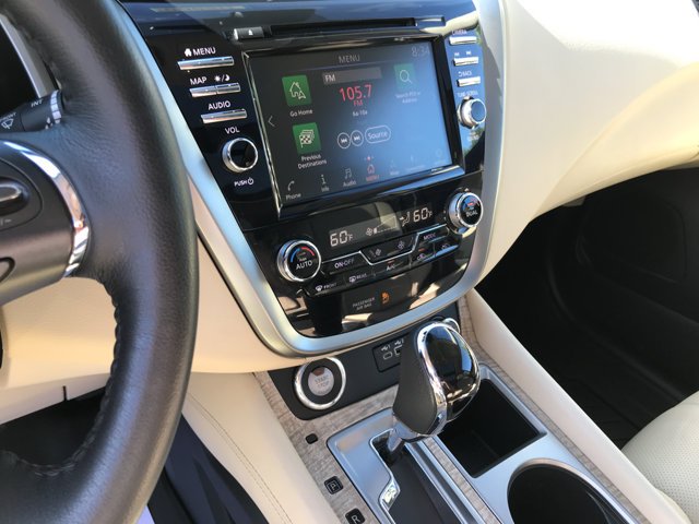 Used 2023 Scarlet Ember Tintcoat Nissan SL image 17