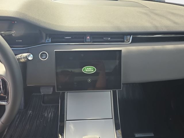 Certified Used 2025 White Land Rover S image 23