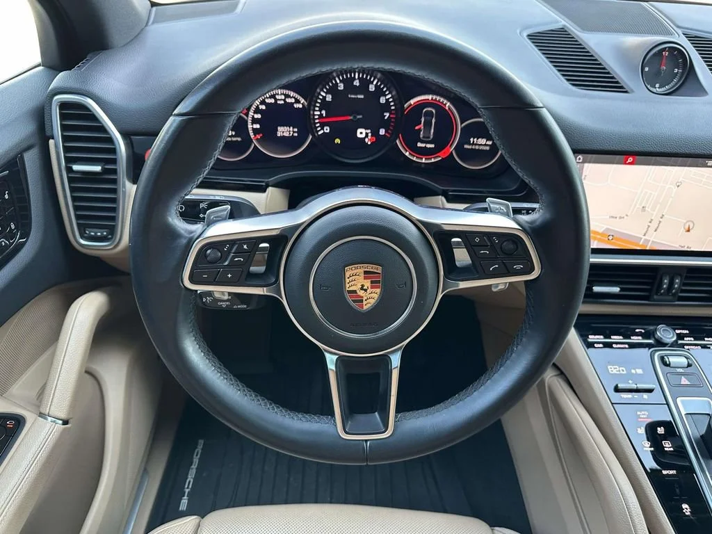 Certified Used 2019 Blue Porsche  image 16