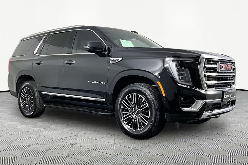 Used 2025 Black GMC Elevation image 3