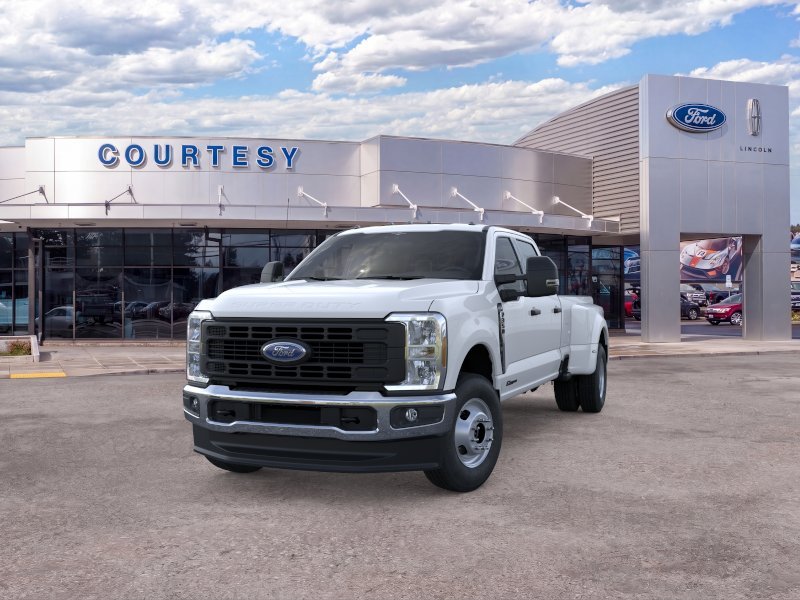 New 2026 Oxford White Ford F-350® XL image 2