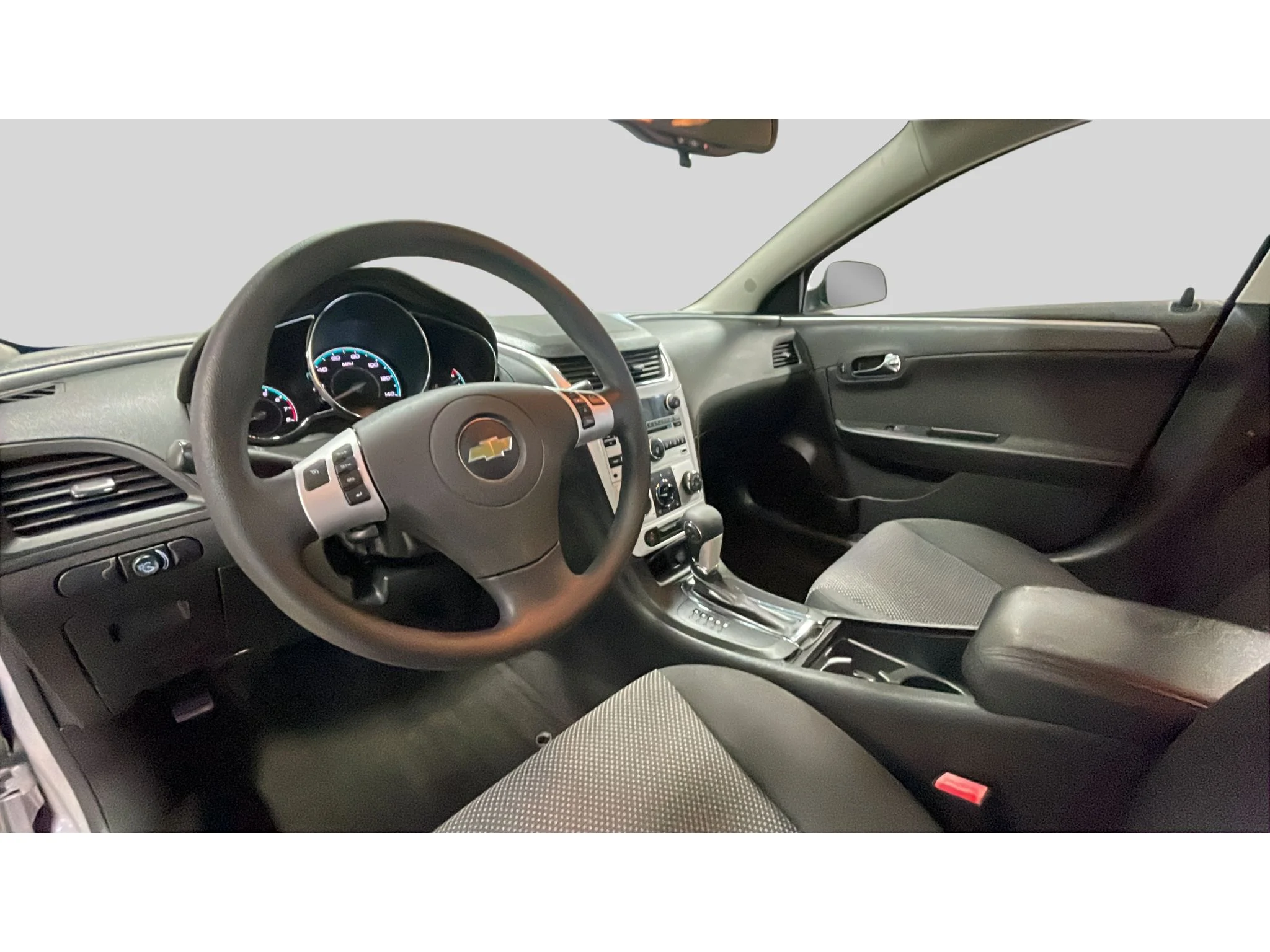 Used 2012 Silver Ice Metallic Chevrolet LT w/1LT image 11
