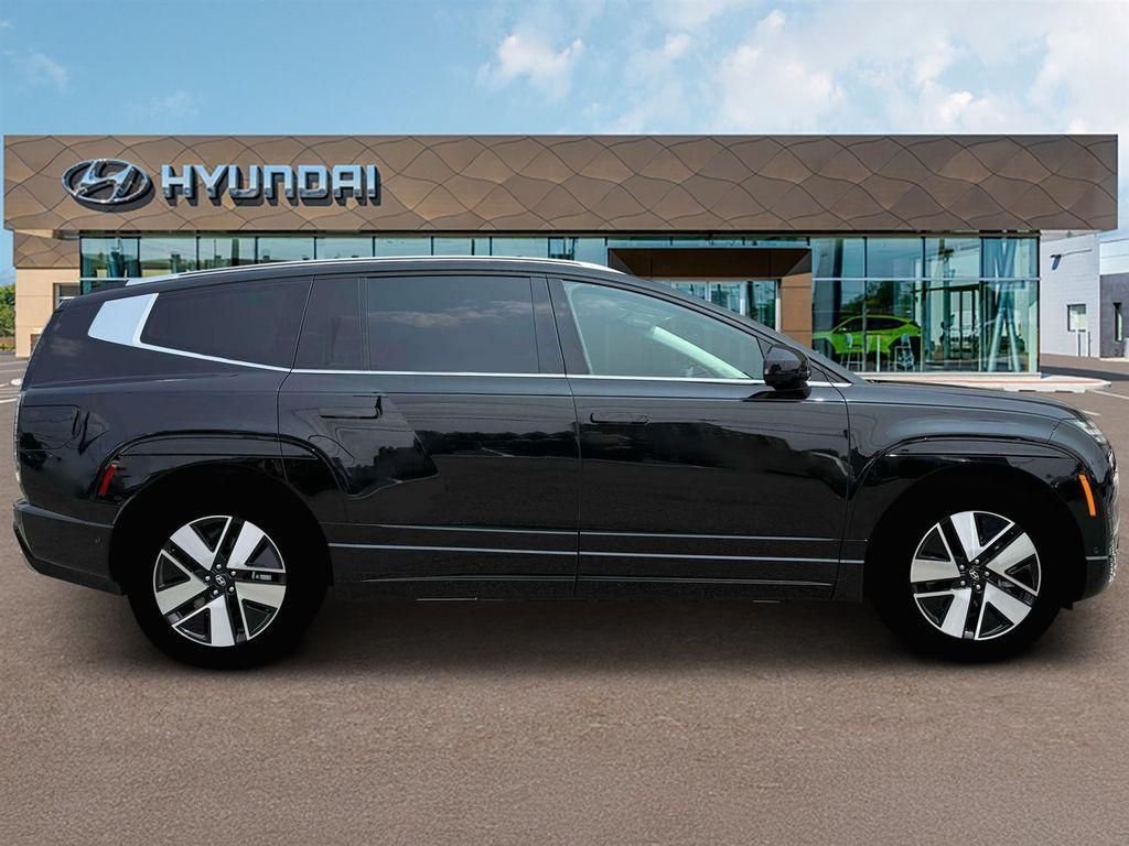 New 2026 Black Hyundai SEL image 9
