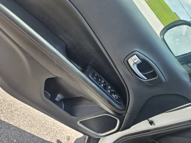 Used 2020 White Jeep Limited image 10