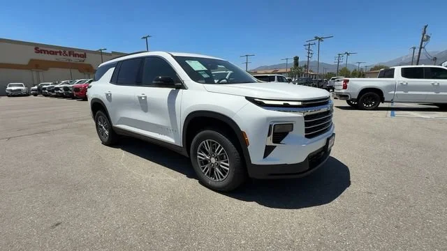 New 2026 Summit White Chevrolet LT image 27