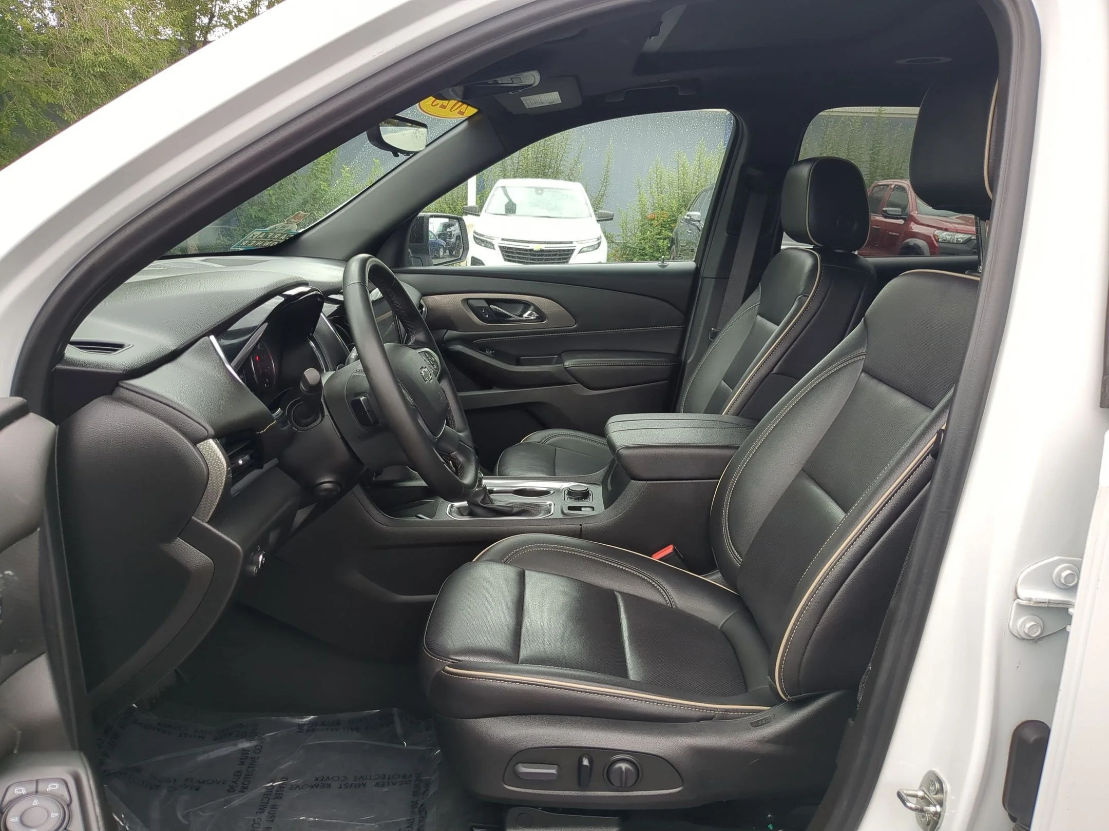 Used 2023 Summit White Chevrolet Premier image 26