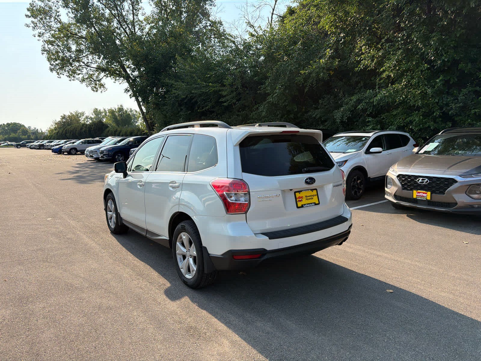 Used 2015 Satin White Pearl Subaru 2.5i Limited image 3