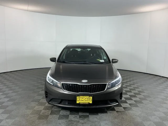 Used 2018 Silver Kia LX image 2