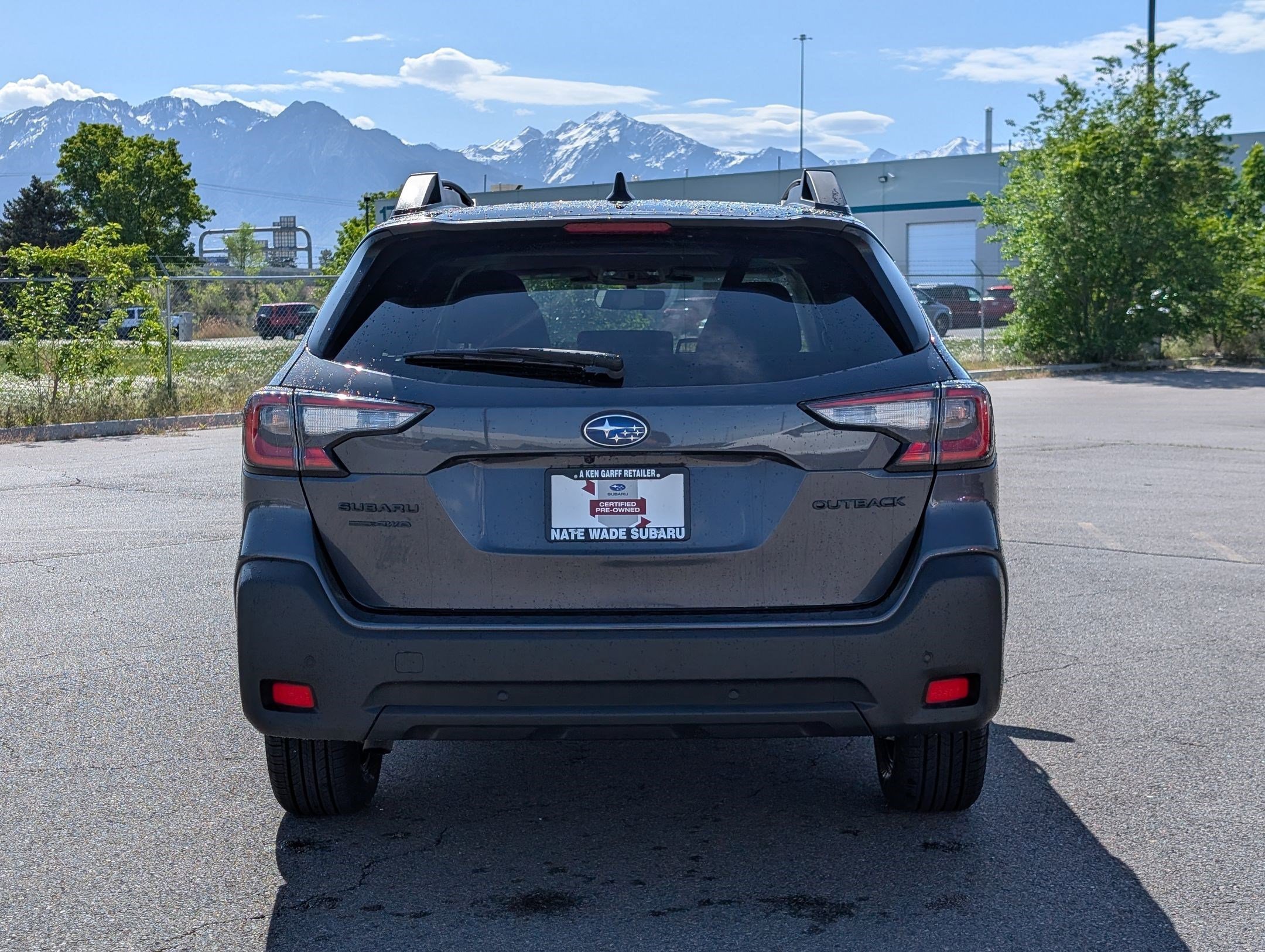 Certified Used 2025 Magnetite Gray Metallic Subaru Onyx Edition image 4