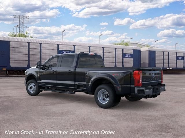 New 2026 Agate Black Metallic Ford  image 4