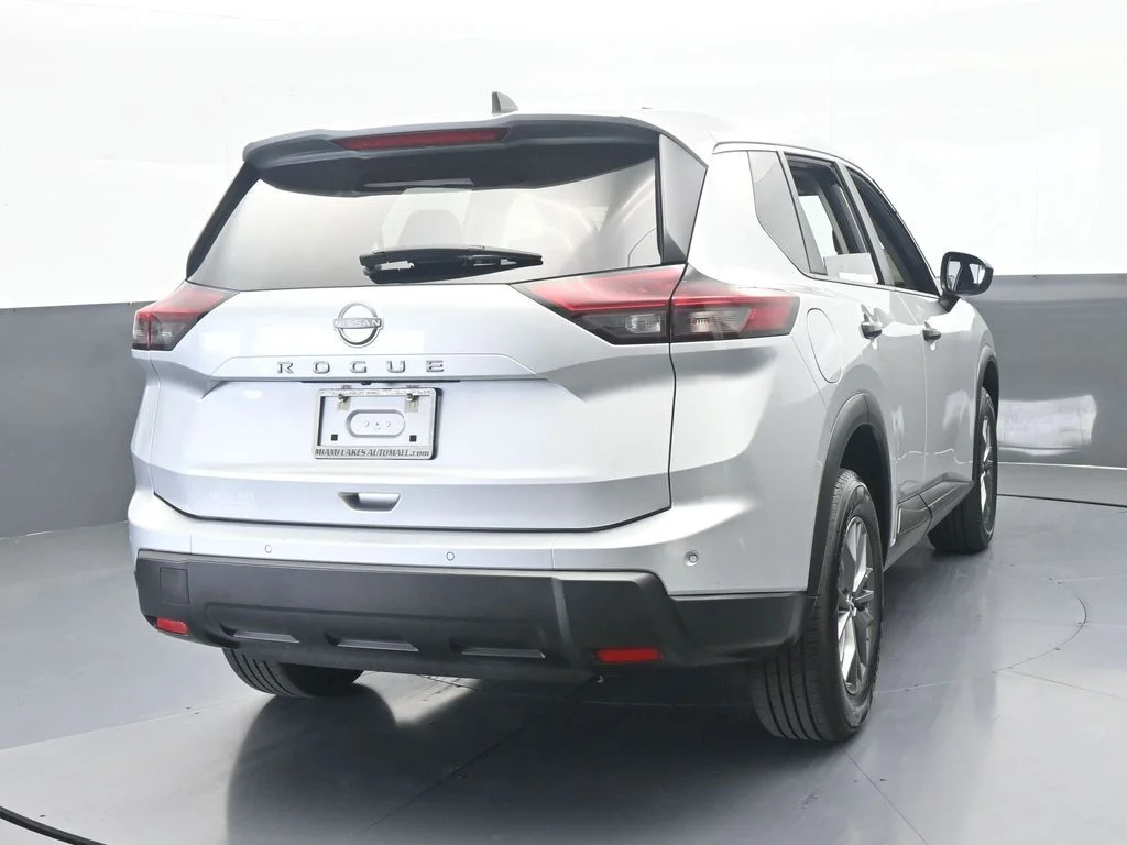 Used 2024 Brilliant Silver Metallic Nissan S image 5