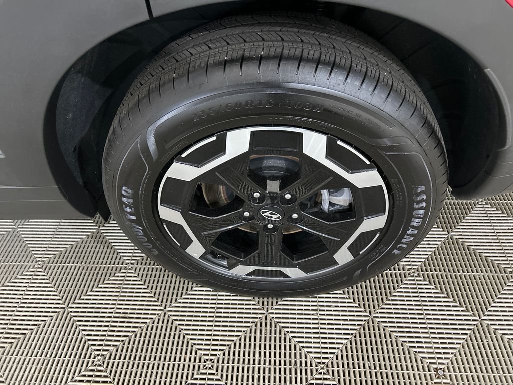Used 2026 Gray Hyundai SE image 10