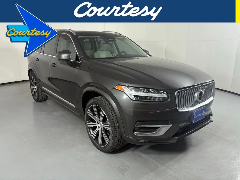 2023 Volvo XC90 B6 Ultimate 6-Seater 4WD's photo