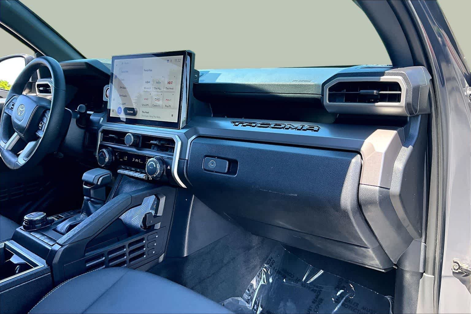 2024 Toyota Tacoma TRD Off Road - Photo 18