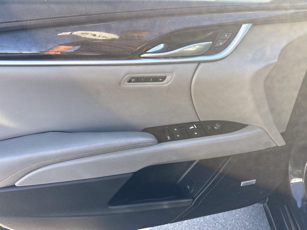 Used 2014 Gray Cadillac Luxury image 12