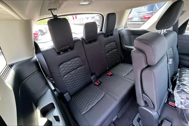 New 2026 Nissan Pathfinder SV 4D Sport Utility