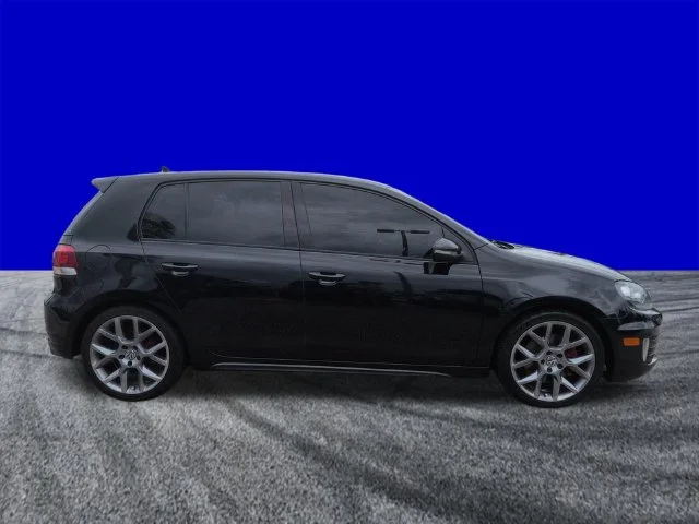 Used 2014 Deep Black Pearl Volkswagen Wolfsburg Edition image 3