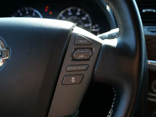 Used 2019 Blue Pearl Nissan SV image 21