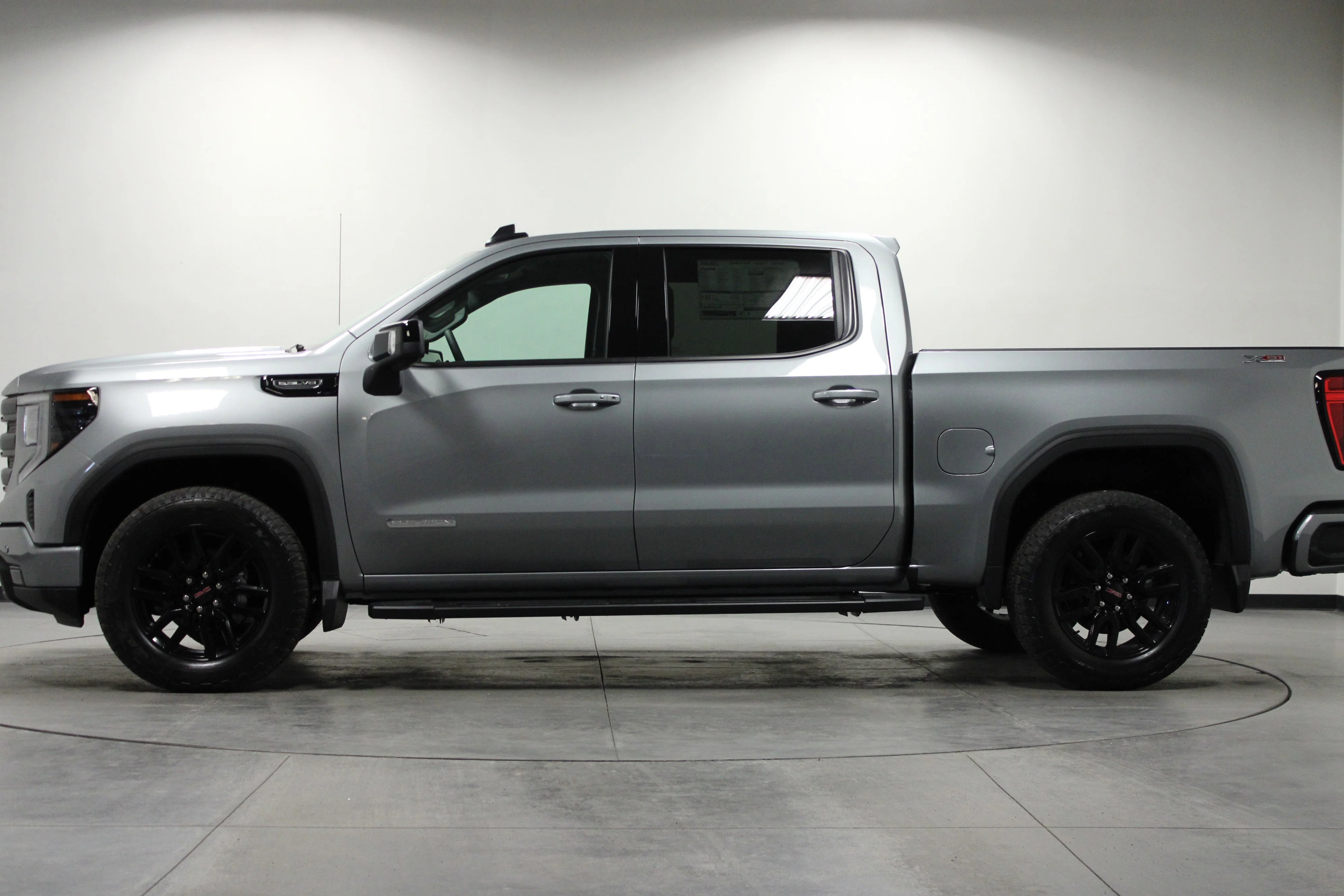 New 2026 Sterling Metallic GMC Elevation image 7