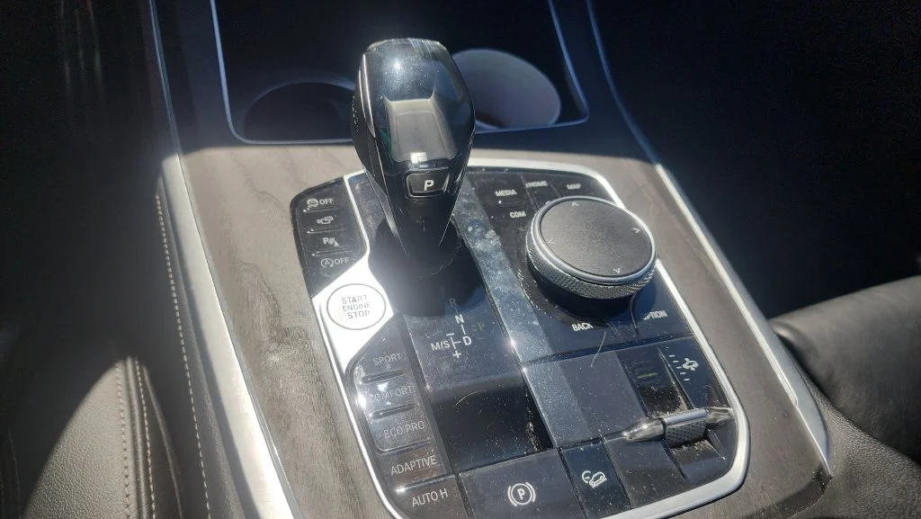 Used 2019 Black BMW xDrive50i image 18