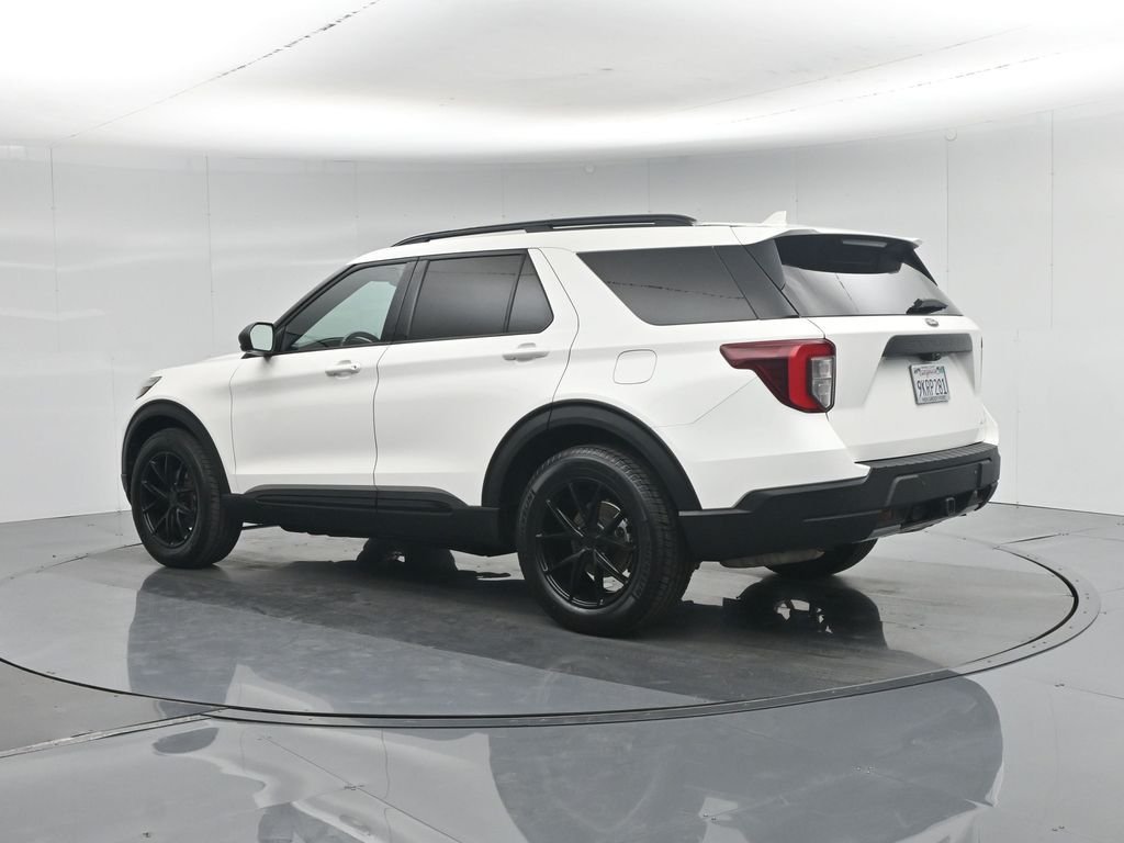 Used 2022 White Ford Timberline image 6